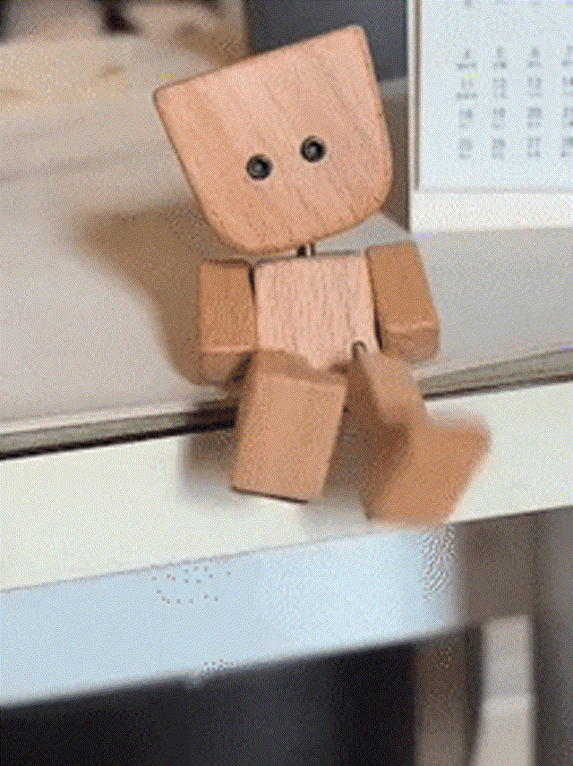 🪵Wooden Decorative Figure | Movable Rocking Design, Interchangeable Faces, Art Tabletop Ornament