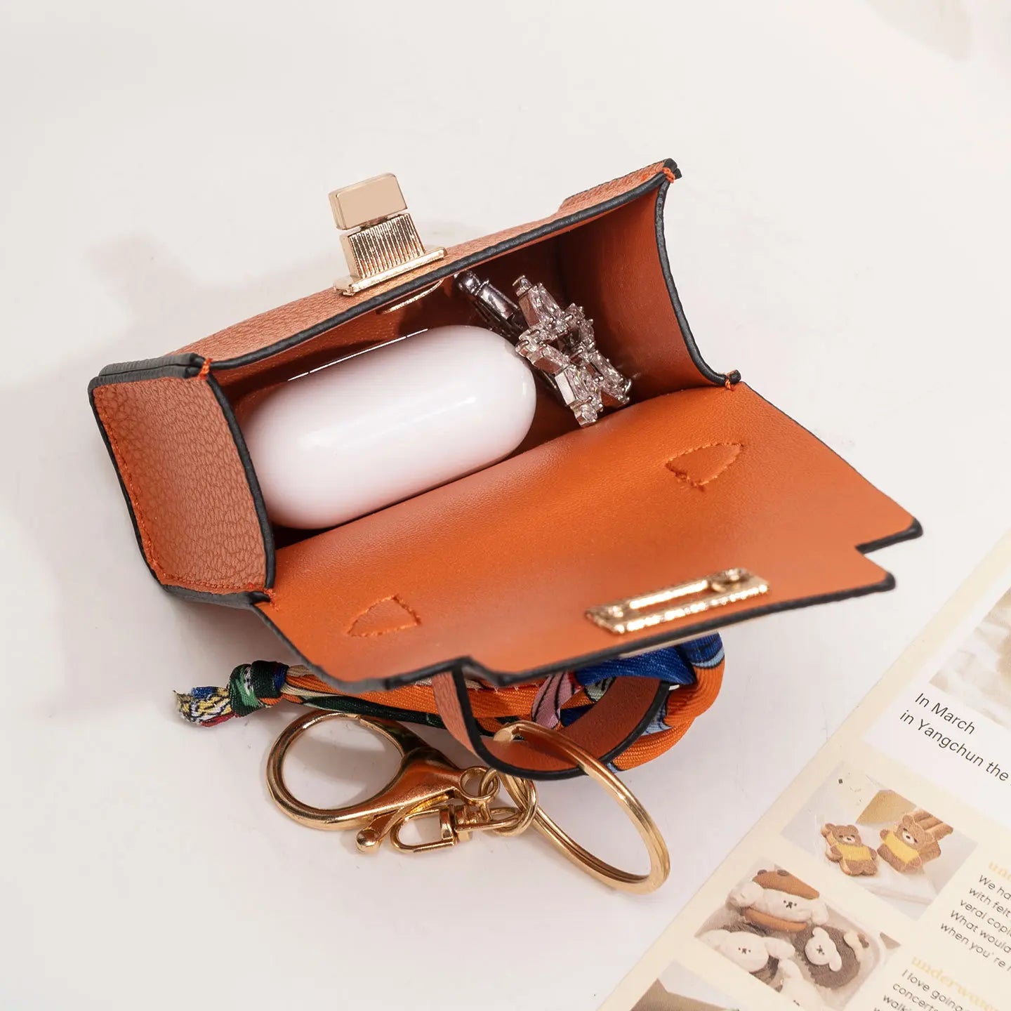 👛Mini Square Bag Pendant Keychain - High Quality Leather with Colorful Strap