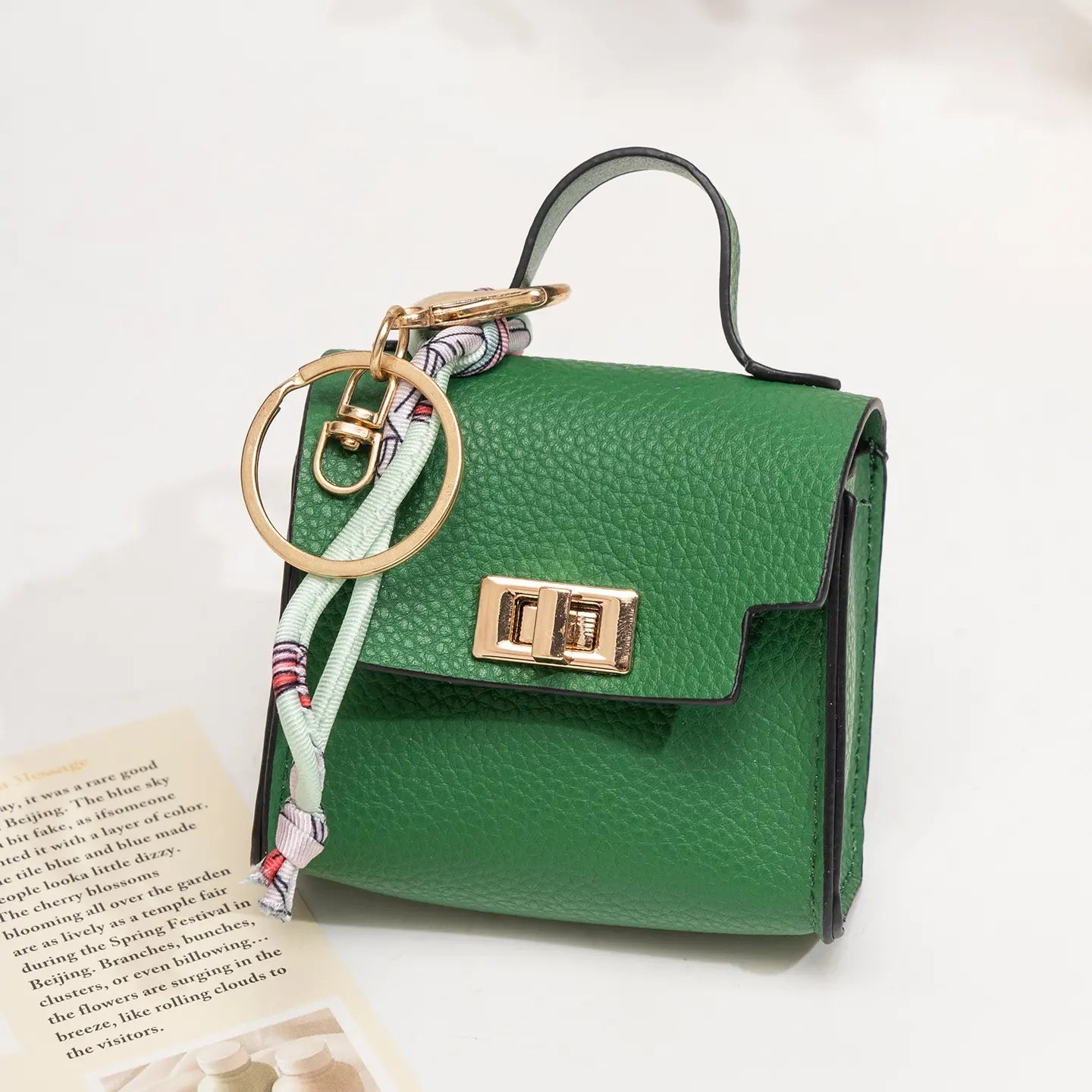 👛Mini Square Bag Pendant Keychain - High Quality Leather with Colorful Strap