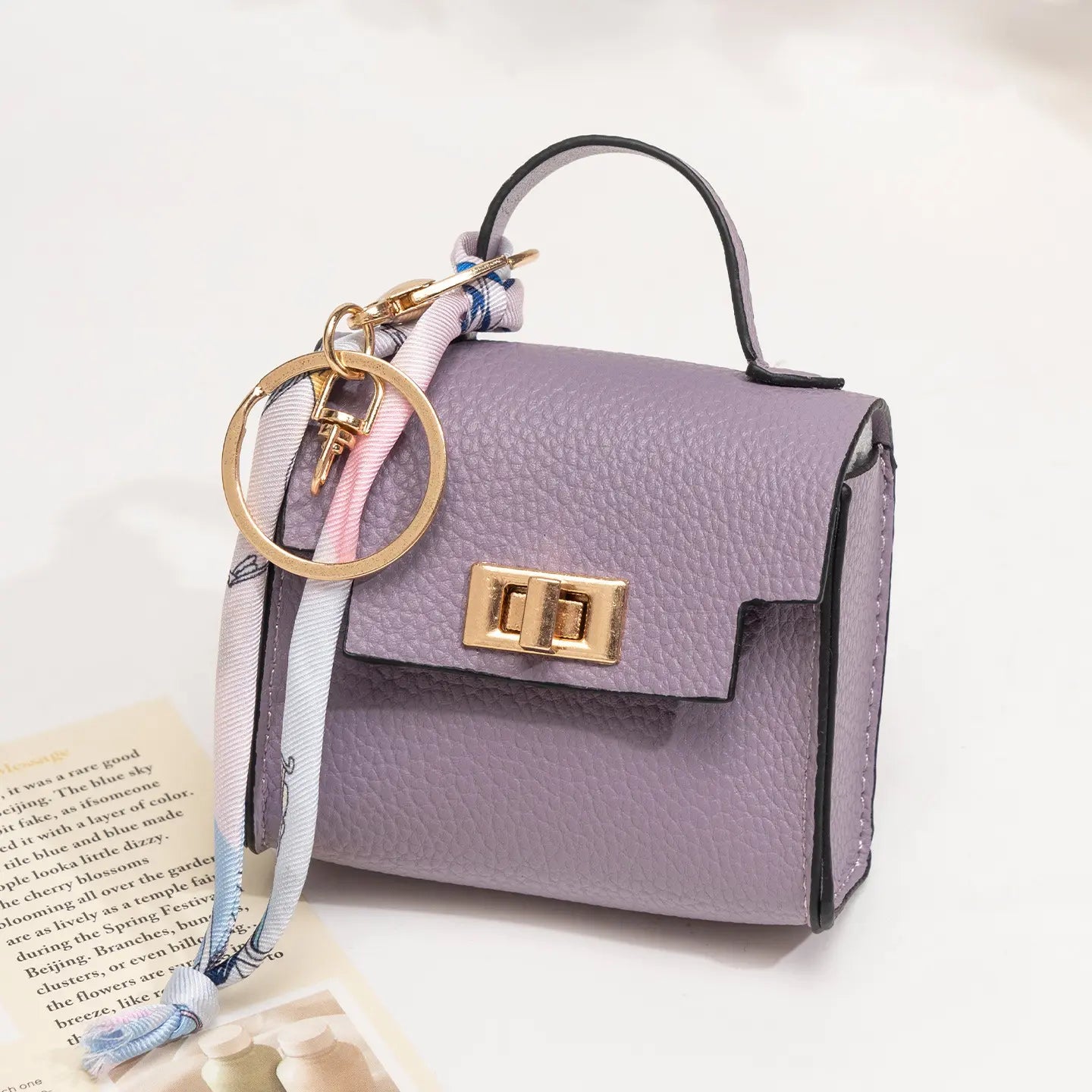 👛Mini Square Bag Pendant Keychain - High Quality Leather with Colorful Strap
