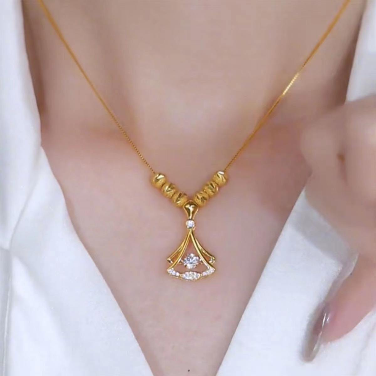 18K Gold-Plated Ginkgo Leaf Necklace – A Symbol of Strength & New Beginnings