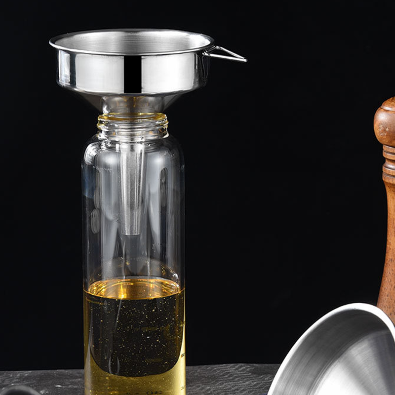 🍳 Stainless Steel Kitchen Funnel – Multi-Purpose, Space-Saving Pouring Tool
